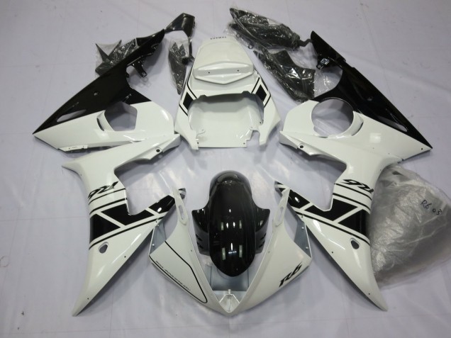 En Blanco & Negro 03-04 R6 Carenado Moto En Blanco & Negro 03-04 R6 Carenado Moto