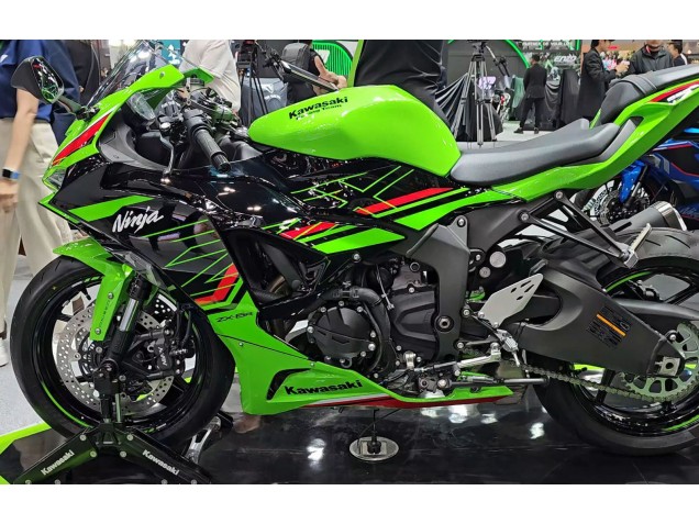 Carenados Moto Kawasaki ZX6R 2023-2025 - Verde Negro