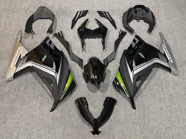 Carenados Moto Kawasaki EX300 2013-2024 - Negro Brillante Negro Mate Plata Verde
