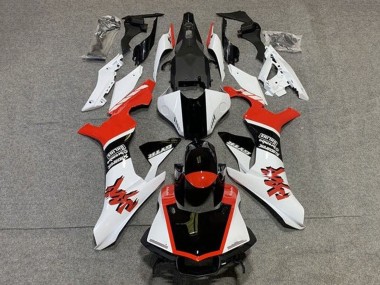 Carenados Moto Yamaha YZF 1000 R1 2015-2019 - Blanco Rojo Negro GYTR