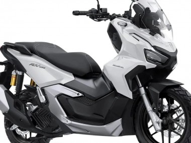 Carenados Moto Honda ADV160 2022-2024 - Blanco Negro