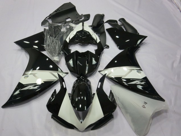 Negro Plata Blanco 12-14 R1 Carenado Moto Negro Plata Blanco 12-14 R1 Carenado Moto
