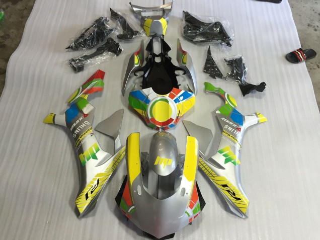 Plata 15-19 R1 Carenado Moto