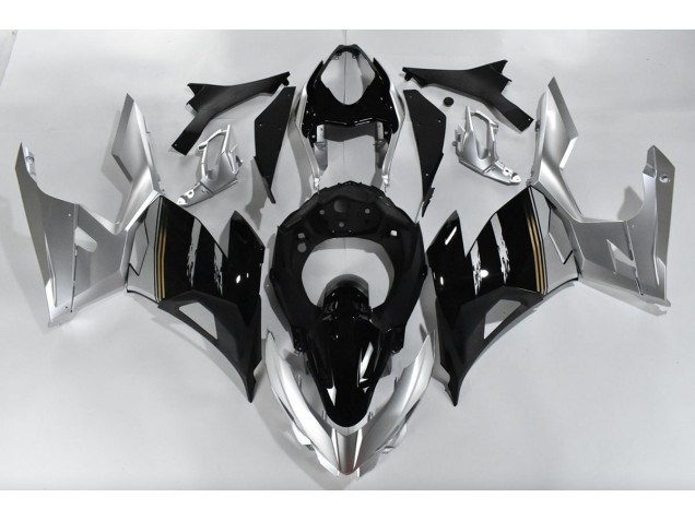Plata & Negro 18-23 Ninja 400 Carenado Moto Plata & Negro 18-23 Ninja 400 Carenado Moto